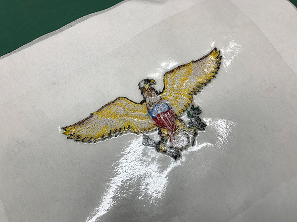 ワッペン裏のり