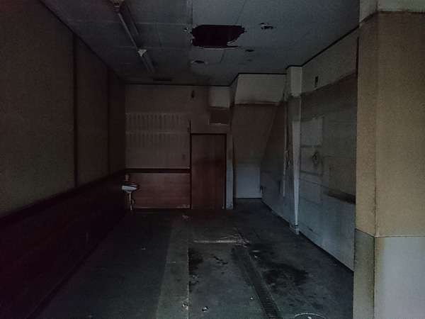 廃墟みたいな貸し物件