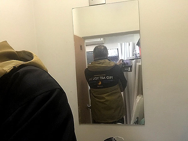 刺繍ジャンパー