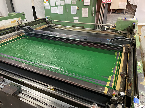 シルクスクリーン印刷機