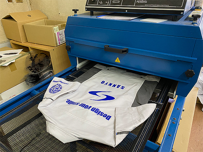 ユニフォーム名入れ